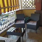Casa Calcutta - Iun Q3398