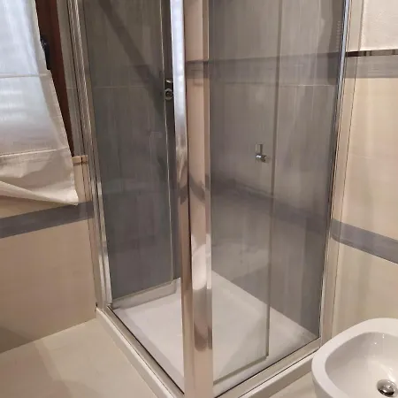 Casa Calcutta - Iun Q3398